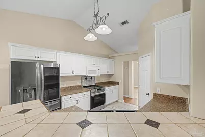7145 Woodside Rd, Pensacola, FL 32526 - Photo 16