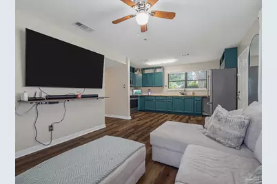 909 Clearview Ave, Pensacola, FL 32505 - Photo 10