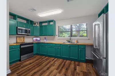 909 Clearview Ave, Pensacola, FL 32505 - Photo 14