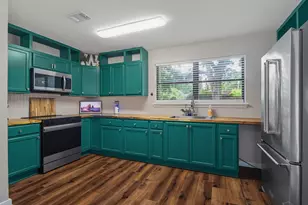 909 Clearview Ave, Pensacola, FL 32505 - Photo 14