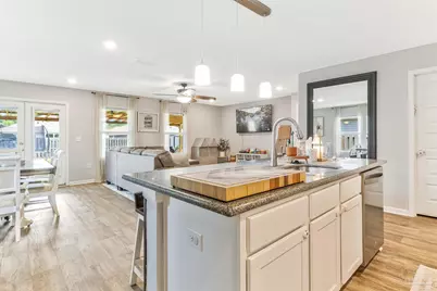 5528 Lancelot Tr, Milton, FL 32583 - Photo 8