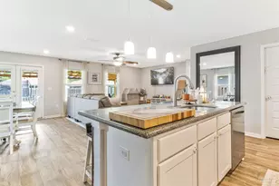 5528 Lancelot Trl, Milton, FL 32583 - Photo 8