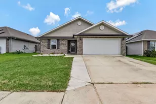 5528 Lancelot Trl, Milton, FL 32583 - Photo 1