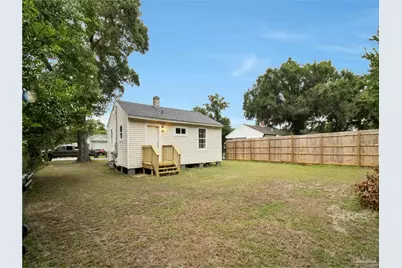 7 E Carver Dr, Pensacola, FL 32507 - Photo 14