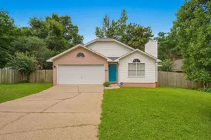 4670 Baybrook Dr, Pensacola, FL 32526 - Photo 2