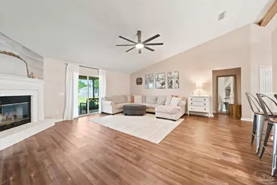 7042 Marissa Point Ln, Milton, FL 32570 - Photo 8