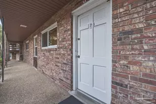 300 Bayou Blvd, Pensacola, FL 32503 - Photo 4