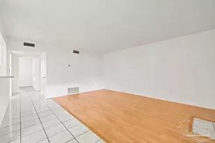 300 Bayou Blvd, Pensacola, FL 32503 - Photo 10