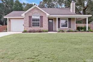 4412 Chantilly Way, Milton, FL 32583 - Photo 2