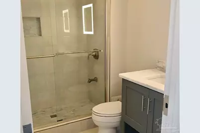 825 Bayshore Dr #1002, Pensacola, FL 32507 - Photo 12