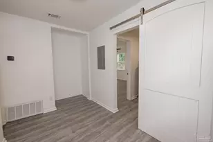 2002 W Gonzalez St, Pensacola, FL 32501 - Photo 14
