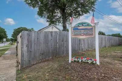 4181 Danamar Dr, Pensacola, FL 32504 - Photo 2