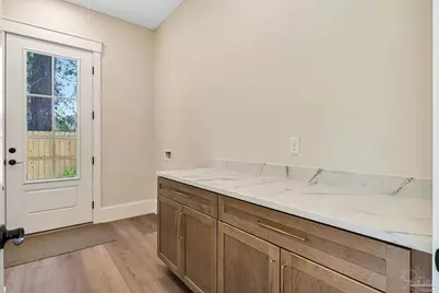 1113 N 7th Ave, Pensacola, FL 32503 - Photo 26