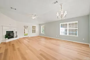 10393 Vintage Dr, Pensacola, FL 32514 - Photo 6