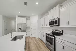 6562 Paso Fino Dr, Pensacola, FL 32526 - Photo 12