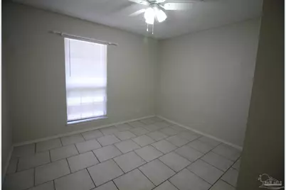 1455 Sanibel Ln, Gulf Breeze, FL 32563 - Photo 10
