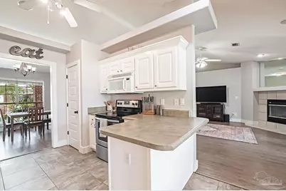 6105 Jameson Cr, Pace, FL 32571 - Photo 14