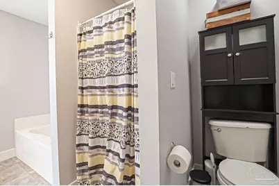 6105 Jameson Cr, Pace, FL 32571 - Photo 32