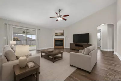 6072 Winchester Cir, Milton, FL 32570 - Photo 2