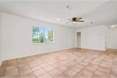 3048 Rainbow Ln, Pace, FL 32571 - Photo 6