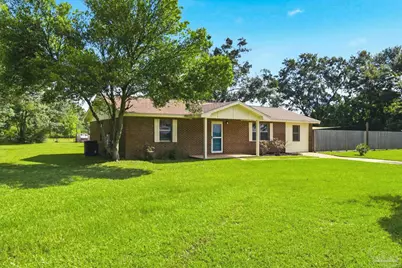 3048 Rainbow Ln, Pace, FL 32571 - Photo 4
