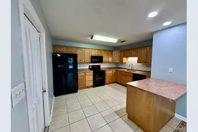 9030 Bowman Ave #B, Pensacola, FL 32534 - Photo 10