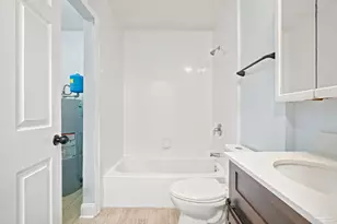 2700 Sanibel Pl, Gulf Breeze, FL 32563 - Photo 28