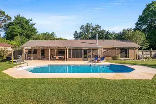 2944 Rosa Del Villa Dr, Gulf Breeze, FL 32563 - Photo 2