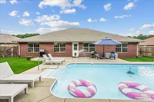 2036 Larkspur Cir, Pensacola, FL 32534 - Photo 2