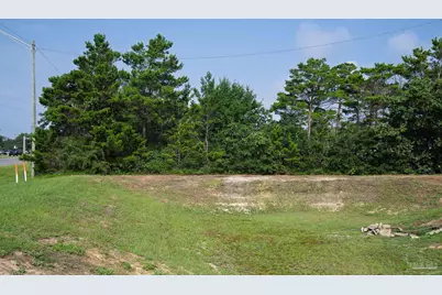 4282 Gulf Breeze Pkwy, Gulf Breeze, FL 32563 - Photo 1