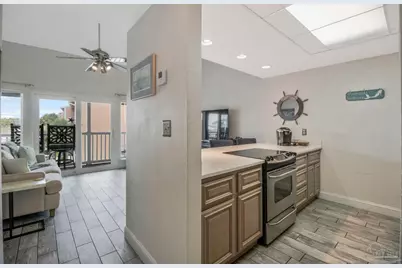336 Ft Pickens Rd #w 204, Pensacola Beach, FL 32561 - Photo 2