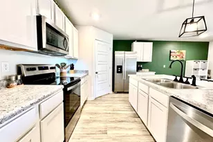 9676 Angel Oak Dr, Pensacola, FL 32526 - Photo 10