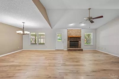 550 Hummingbird Dr, Pensacola, FL 32514 - Photo 4