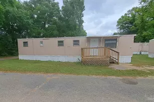 2821 Hillcrest Ave, Pensacola, FL 32526 - Photo 1