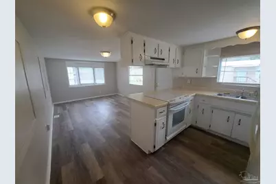 2821 Hillcrest Ave #11, Pensacola, FL 32526 - Photo 8