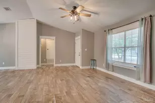 8262 Pamplona St, Navarre, FL 32566 - Photo 6