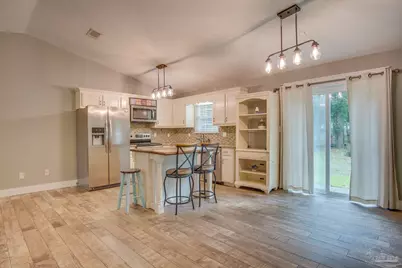 8262 Pamplona St, Navarre, FL 32566 - Photo 10