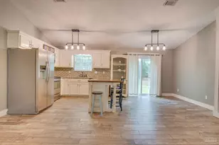 8262 Pamplona St, Navarre, FL 32566 - Photo 8