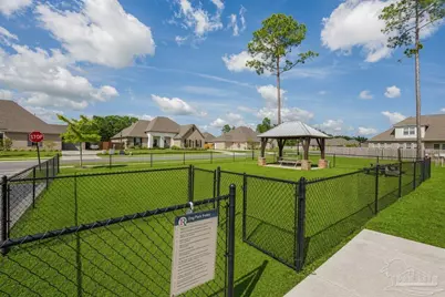 3252 Mountain Laurel Tr, Cantonment, FL 32533 - Photo 36