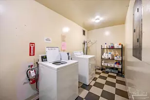 825 Bayshore Dr, Pensacola, FL 32507 - Photo 24