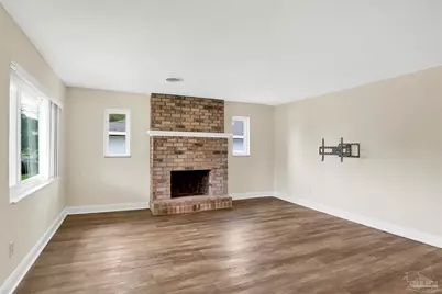 201 S C St, Pensacola, FL 32502 - Photo 12
