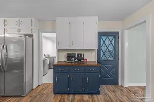 5812 Mimosa Ave, Milton, FL 32570 - Photo 16