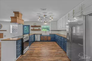 5812 Mimosa Ave, Milton, FL 32570 - Photo 2