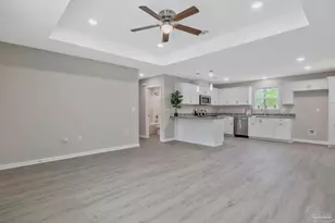 5597 Riviera Dr, Milton, FL 32583 - Photo 4