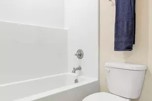 5597 Riviera Dr, Milton, FL 32583 - Photo 26