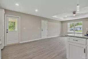5597 Riviera Dr, Milton, FL 32583 - Photo 10