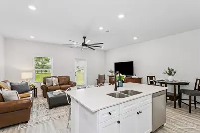 3981 Pendragon Cir, Milton, FL 32583 - Photo 12