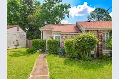 12 Crow Rd, Pensacola, FL 32506 - Photo 2