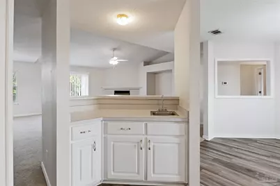 643 Downhaul Dr, Pensacola, FL 32507 - Photo 10