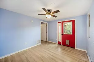 968 E Burgess Rd, Pensacola, FL 32504 - Photo 16